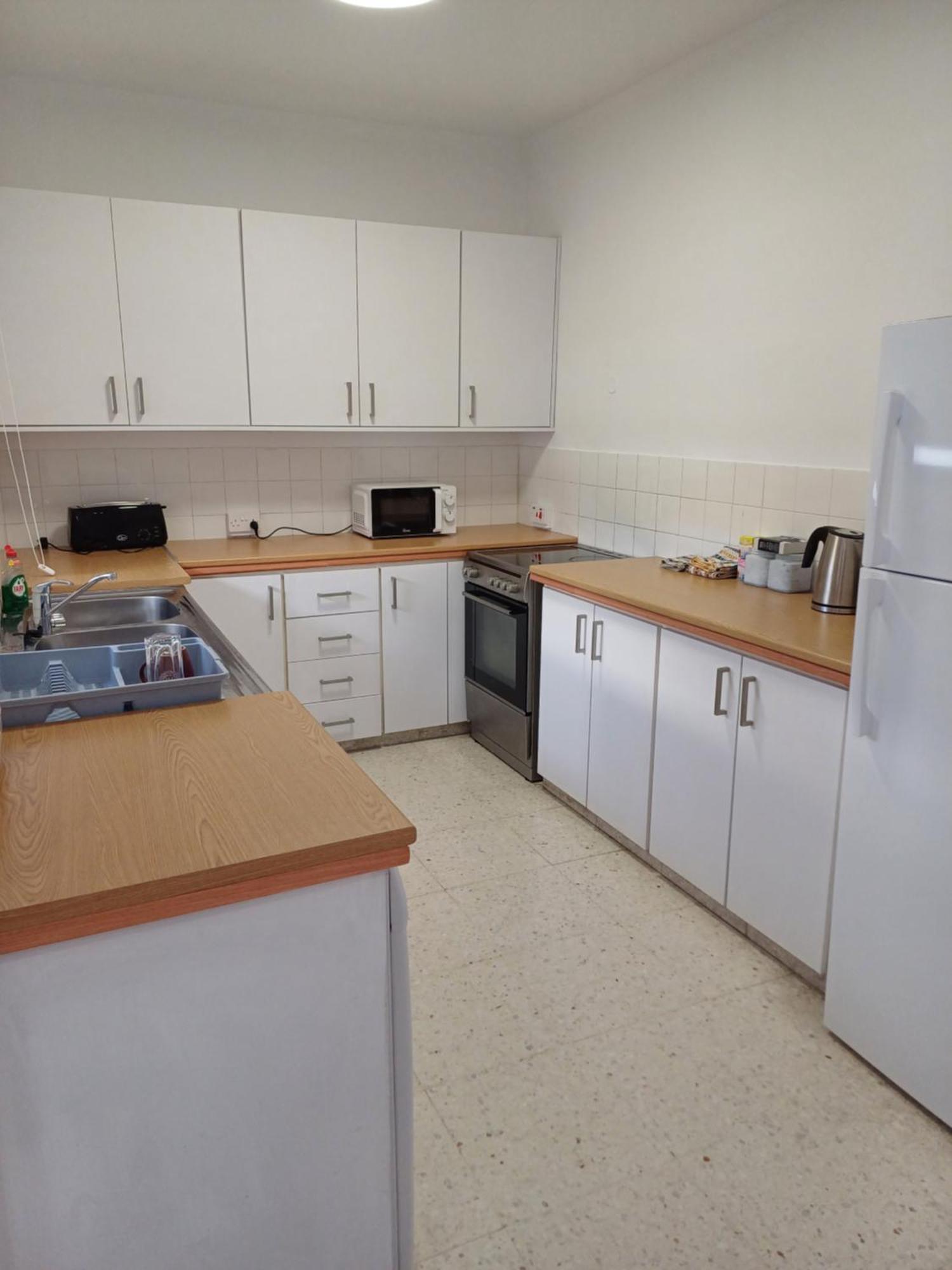 Spacious 2 Bedroom Appartment Near Mall -Internet 1Gbps Пафос Экстерьер фото